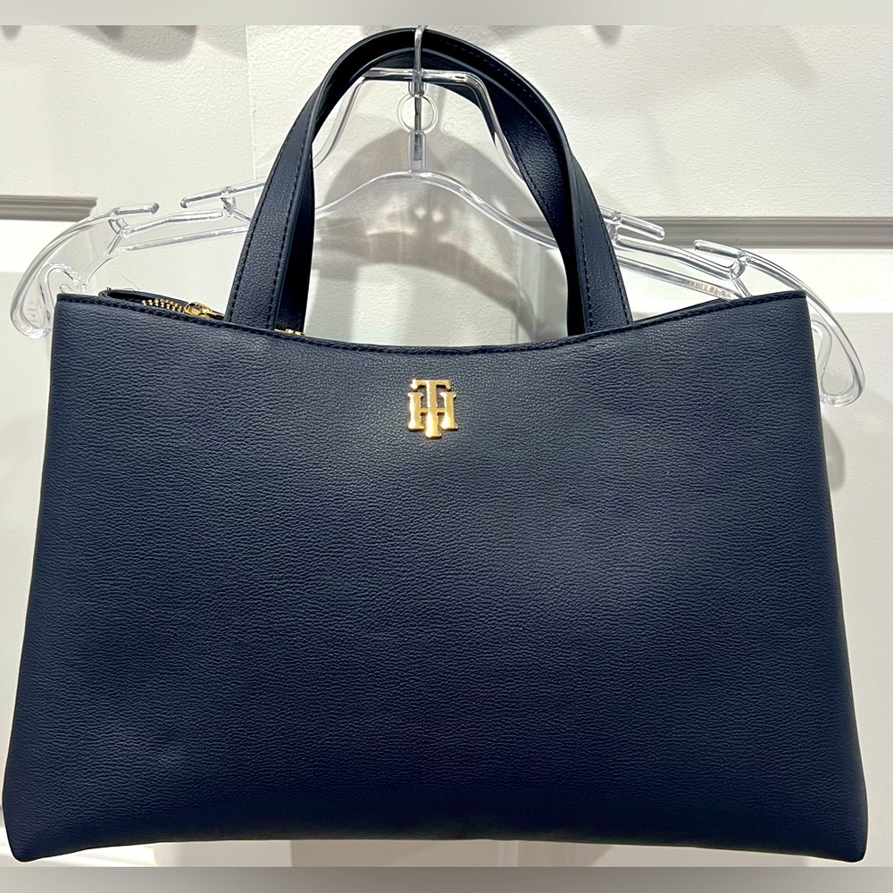 Tommy Hilfiger Navy Leather Handbag w/Crossbody Strap&Key Chain Coin Purse